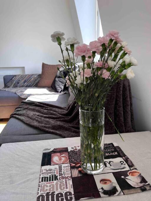 Central , Bright And Modern Flat Up To 4 People London Ngoại thất bức ảnh